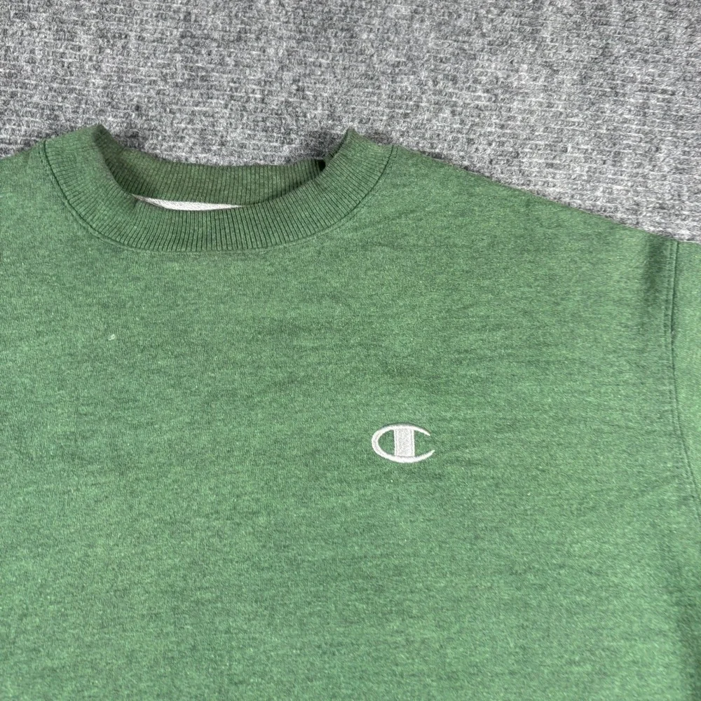 Champion Eco Authentic Mens Medium Green Crewneck Sweatshirt Embroidered Logo
